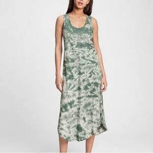 GAP Green Tie-Dye Midi Dress Curved Hem Boho Summer Size Medium